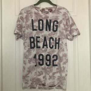 Short Sleeve T-shirt Womens Size M NWOT Beach Floral